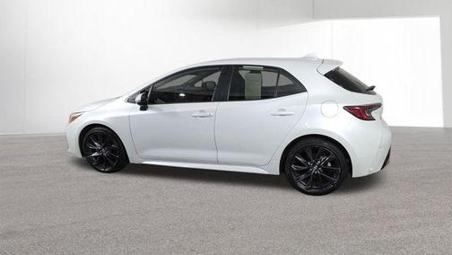 Pearl 2023 Toyota Corolla Hatchback XSE