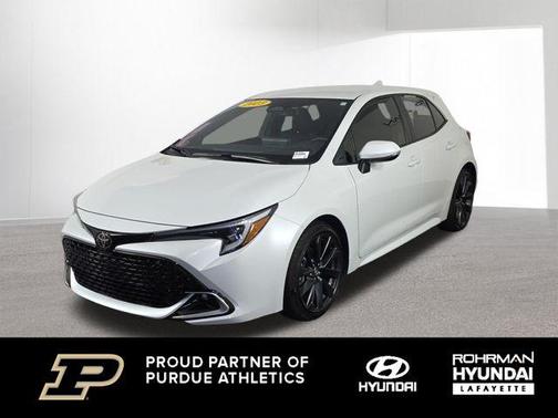 Pearl 2023 Toyota Corolla Hatchback XSE