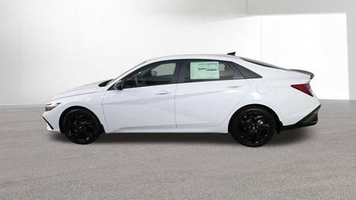 Serenity White Pearl 2026 Hyundai ELANTRA SEL Sport