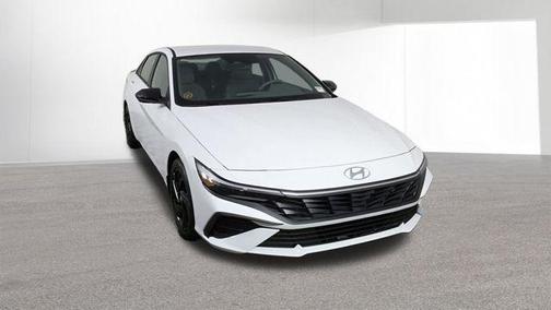 Serenity White Pearl 2026 Hyundai ELANTRA SEL Sport