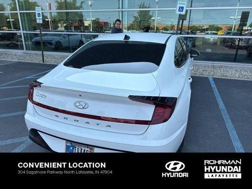 2022 Hyundai SONATA SEL