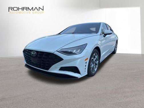 2022 Hyundai SONATA SEL