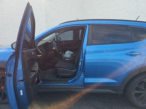 Caribbean Blue 2017 Hyundai TUCSON Night