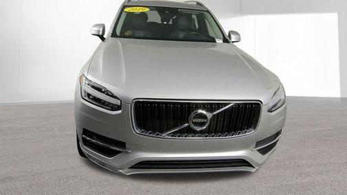 2019 Volvo XC90 T5 Momentum