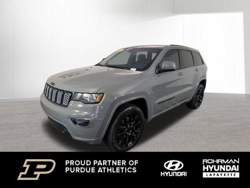 Sting Gray Clearcoat 2021 Jeep Grand Cherokee Laredo X