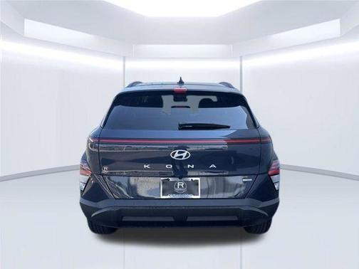 TN6 2027 Hyundai KONA SEL
