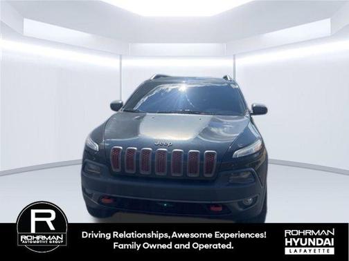 Brilliant Black Crystal Pearlcoat 2015 Jeep Cherokee Trailhawk