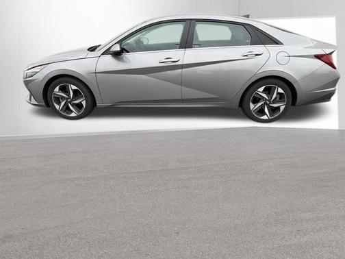Metal 2023 Hyundai ELANTRA Limited