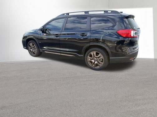 Crystal Black Silica 2025 Subaru Ascent Limited Bronze Edition
