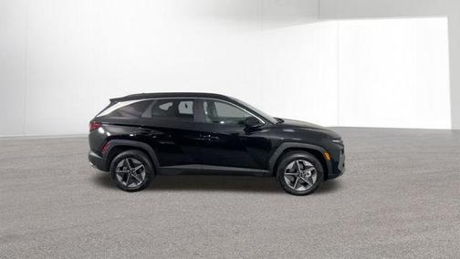 Phantom Black 2026 Hyundai TUCSON SEL
