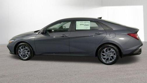 2026 Hyundai ELANTRA HEV Blue