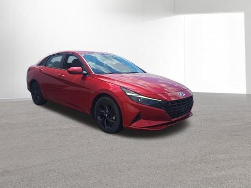 Calypso Red 2022 Hyundai ELANTRA SEL
