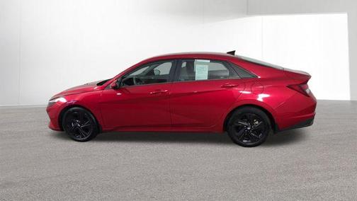 Calypso Red 2022 Hyundai ELANTRA SEL
