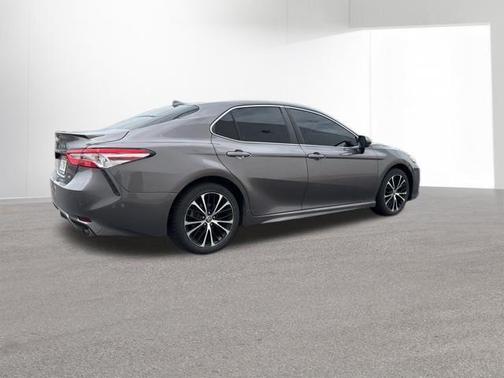 Predawn Gray Mica 2020 Toyota Camry SE