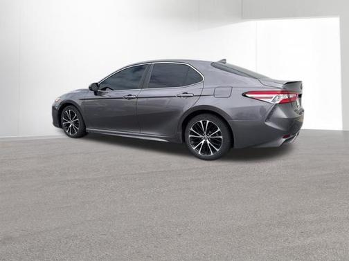 Predawn Gray Mica 2020 Toyota Camry SE
