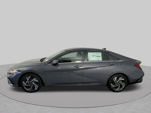 Gray Pearl 2026 Hyundai ELANTRA HEV Limited