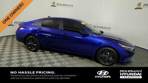 2023 Hyundai ELANTRA SEL