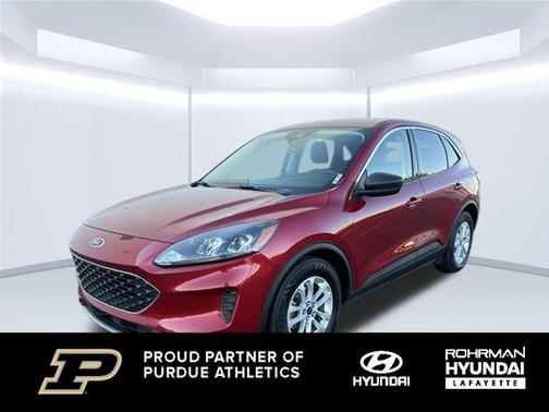 Red 2022 Ford Escape SE