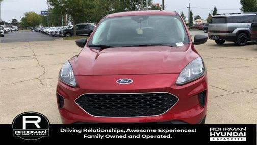 Red Metallic 2022 Ford Escape SE