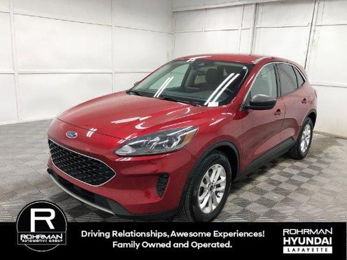 Red Metallic 2022 Ford Escape SE