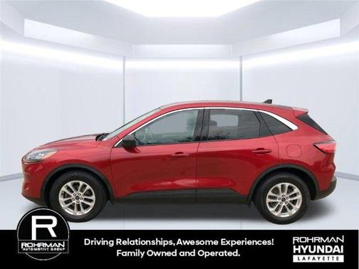 Red Metallic 2022 Ford Escape SE