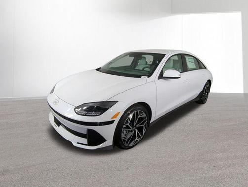 2025 Hyundai IONIQ 6 SEL