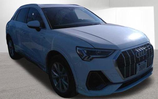 Arkona White 2025 Audi Q3 45 S line Premium