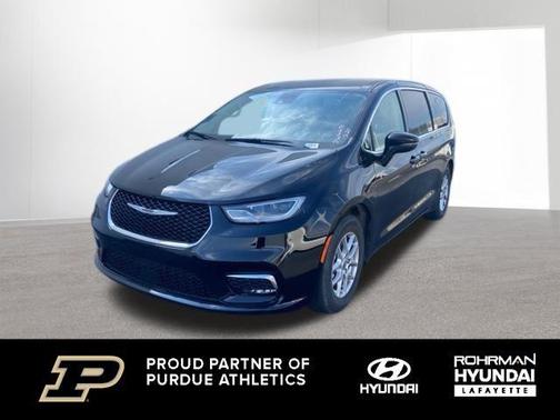 2024 Chrysler Pacifica Touring-L