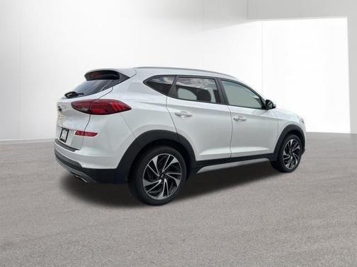 Cream White Pearl 2020 Hyundai TUCSON Sport