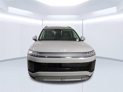Cyber Gray 2026 Hyundai IONIQ 9 SE