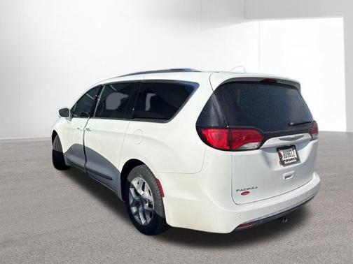 2018 Chrysler Pacifica Touring-L Plus