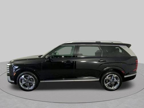 Abyss Black Pearl 2026 Hyundai Palisade Hybrid Limited