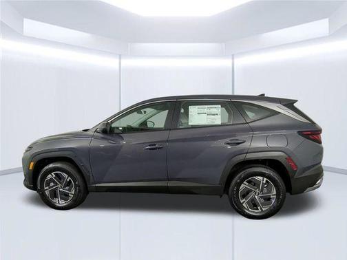 Gray 2026 Hyundai TUCSON Hybrid Blue SE