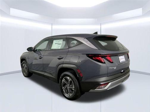 Gray 2026 Hyundai TUCSON Hybrid Blue SE