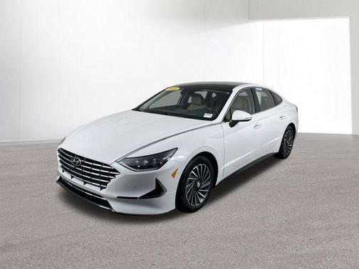 2022 Hyundai SONATA Hybrid Limited