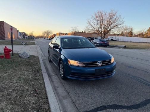2015 Volkswagen Jetta Auto S w/Technology