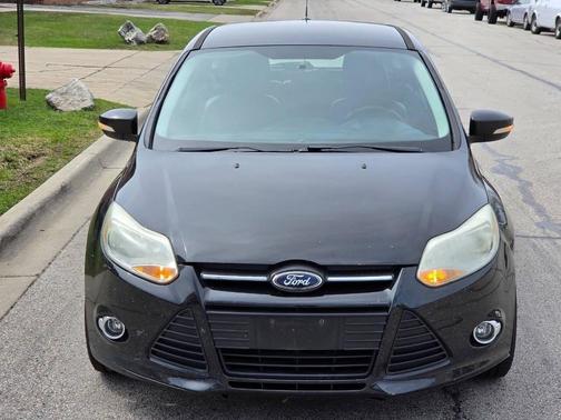 Tuxedo Black 2013 Ford Focus SE