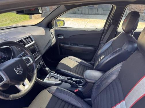 2014 Dodge Avenger R/T