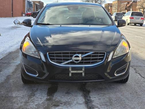 2012 Volvo S60 T5