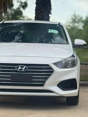 2022 Hyundai Accent SE