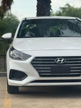 2022 Hyundai Accent SE