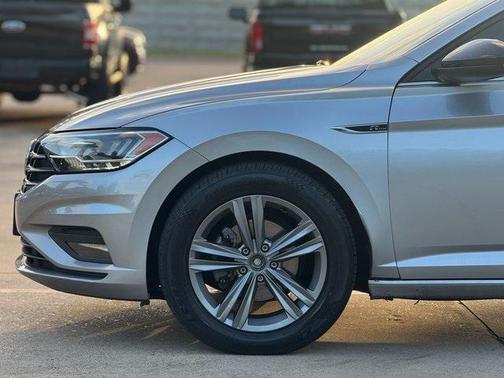 2020 Volkswagen Jetta 1.4T R-Line