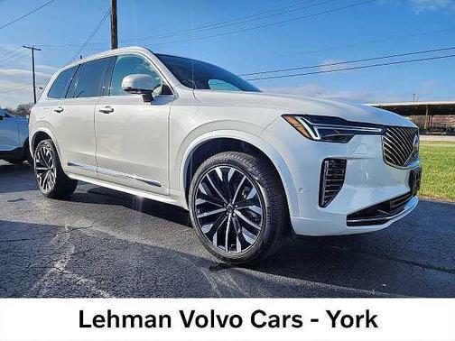 Crystal White 2025 Volvo XC90 Plus