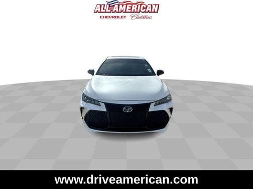 2022 Toyota Avalon Hybrid XSE