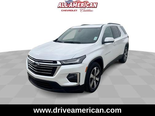 2023 Chevrolet Traverse LT Leather