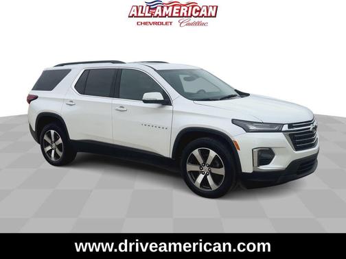 2023 Chevrolet Traverse LT Leather