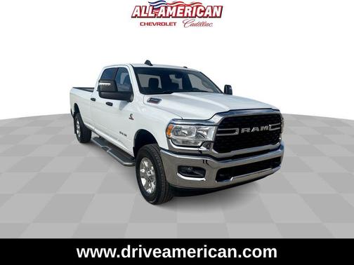 2024 RAM 3500 Big Horn Crew Cab 4x4 8' Box