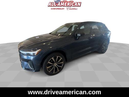 2024 Volvo XC60 B5 Plus Dark Theme