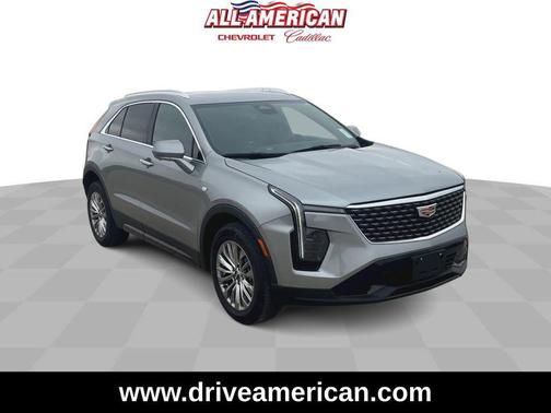2025 Cadillac XT4 Premium Luxury