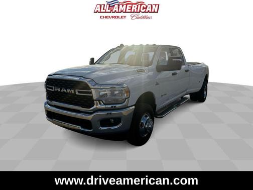 2024 RAM 3500 Big Horn Crew Cab 4x4 8' Box